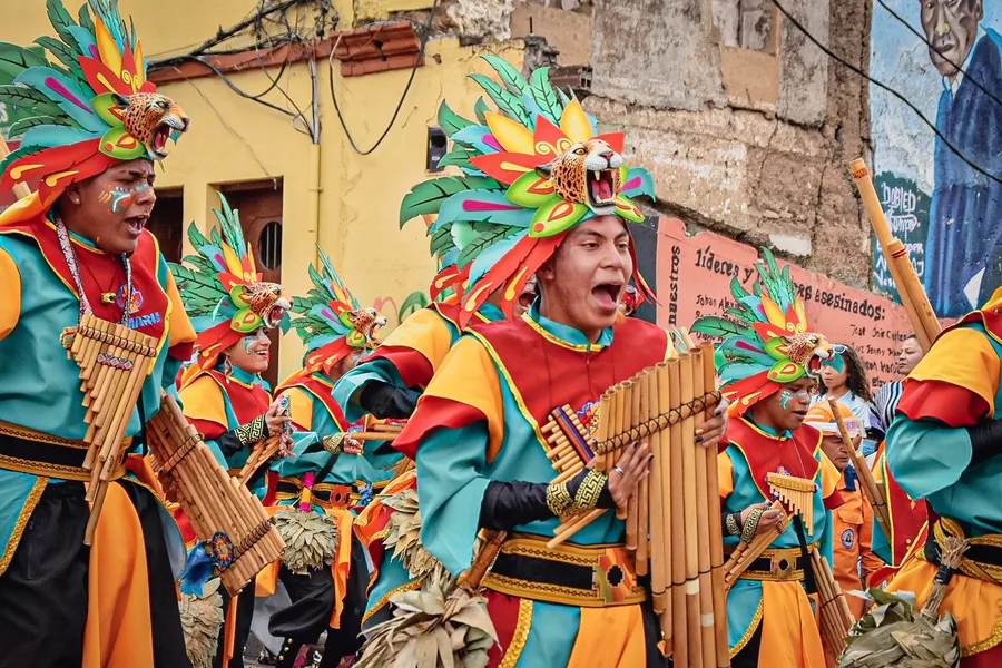 Murga en el Carnaval de Negros y Blancos