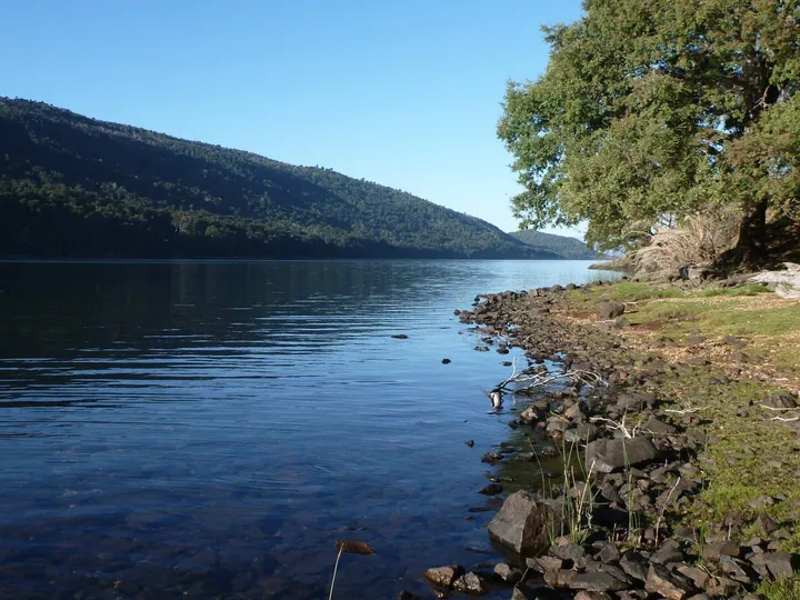 Kayak en la Laguna de la Cocha